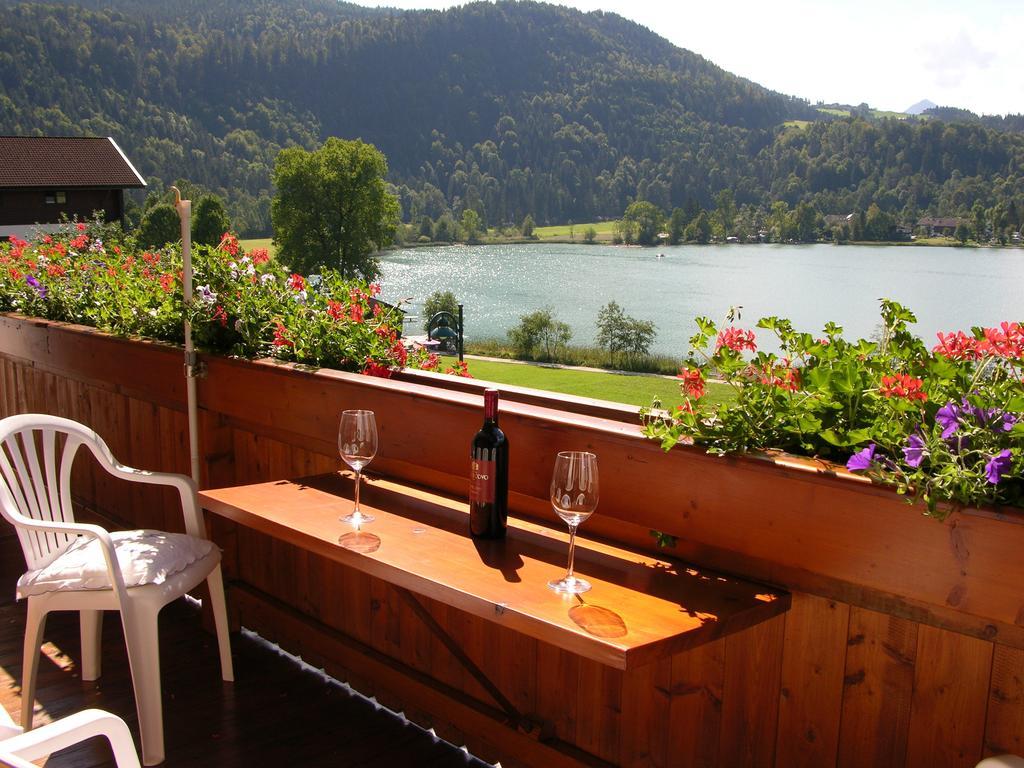 Haus Seeblick Am See Thiersee Pokoj fotografie